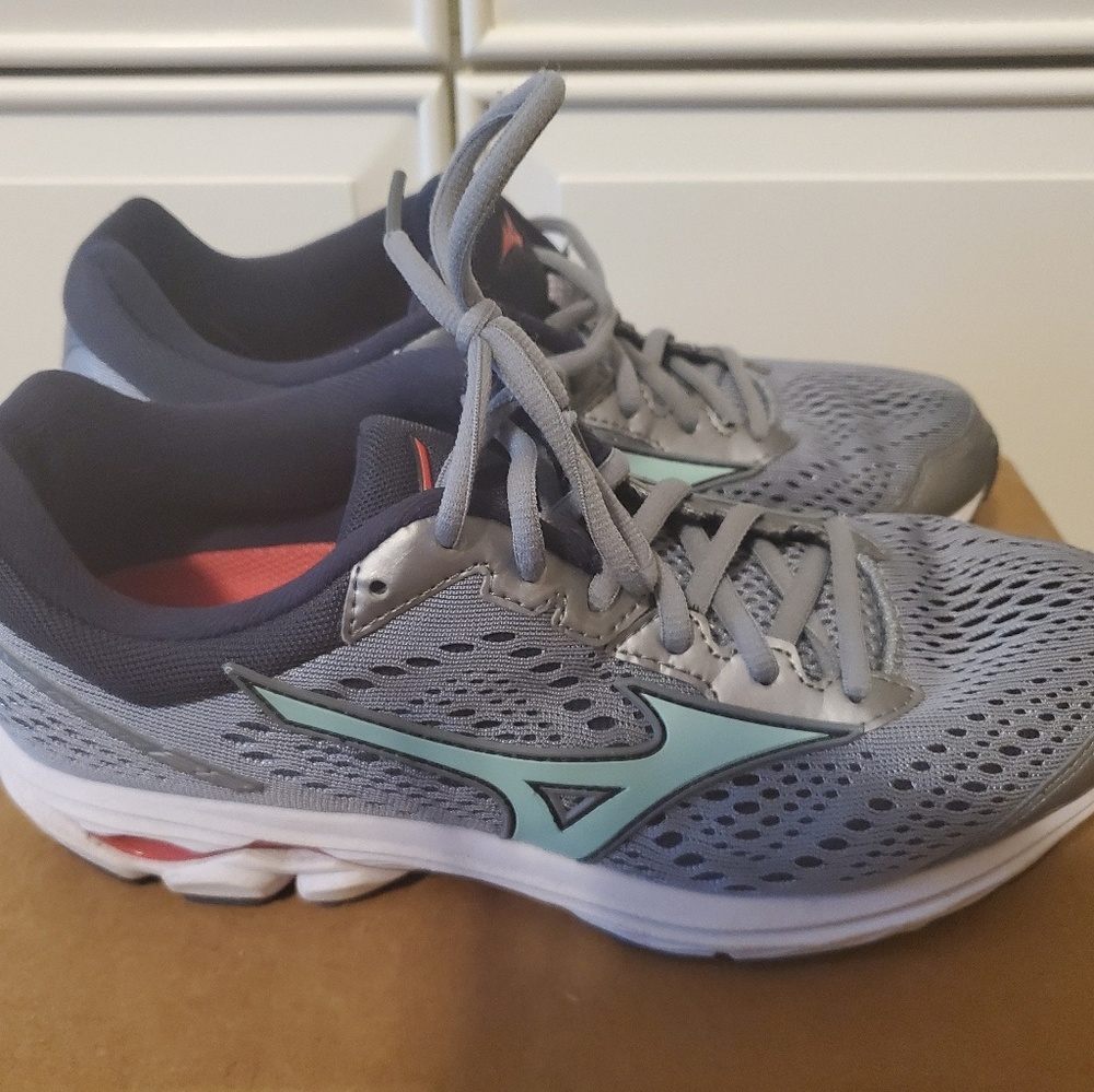 Mizuno